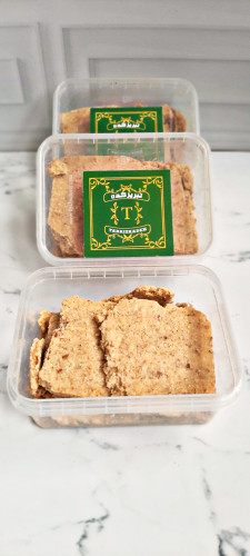 حلوا گردویی مخصوص تبریز