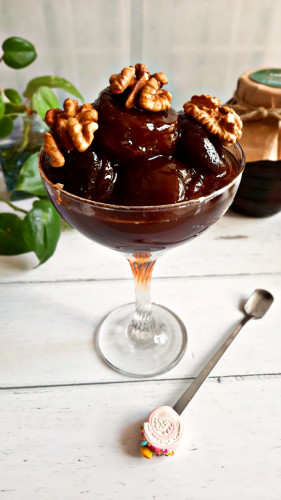 مربای قیسی سیاه تبریز